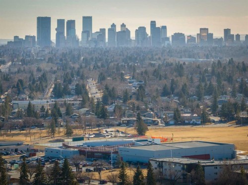 256 Huntridge Road Ne, Calgary, AB - Outdoor With View