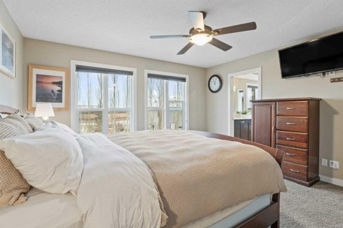 199 Cranarch Landing Se, Calgary, AB - Indoor Photo Showing Bedroom