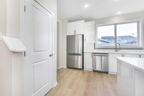 110 Skyview Ranch Boulevard Ne, Calgary, AB - Indoor Photo Showing Kitchen With Stainless Steel Kitchen