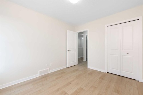 110 Skyview Ranch Boulevard Ne, Calgary, AB - Indoor Photo Showing Other Room