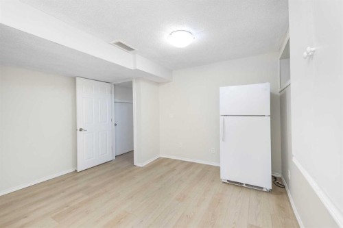 110 Skyview Ranch Boulevard Ne, Calgary, AB - Indoor Photo Showing Other Room