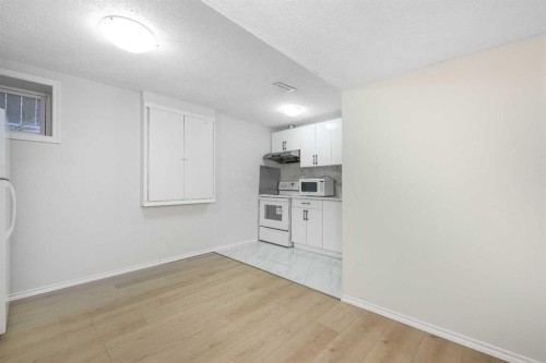 110 Skyview Ranch Boulevard Ne, Calgary, AB - Indoor