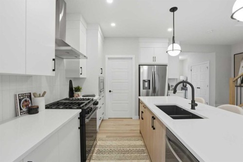 76 Buffaloberry Manor Se, Calgary, AB 