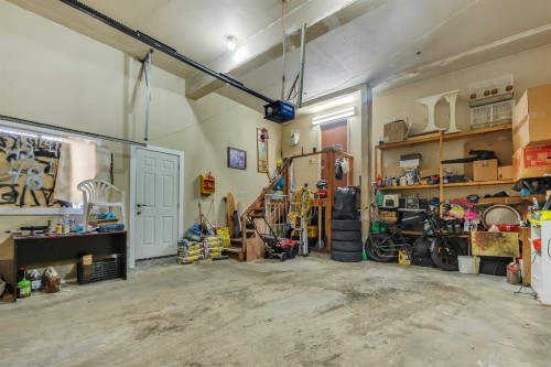 48 Castleglen Court Ne, Calgary, AB - Indoor Photo Showing Garage