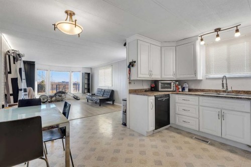 101 Huntstrom Drive Ne, Calgary, AB 