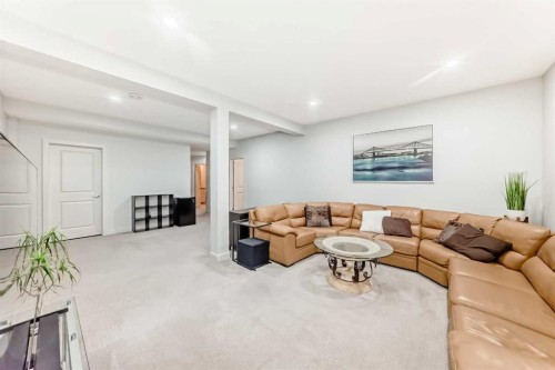 743 Shawnee Drive Sw, Calgary, AB - Indoor