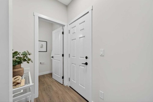 1051 Bayview Crescent, Airdrie, AB - Indoor Photo Showing Other Room