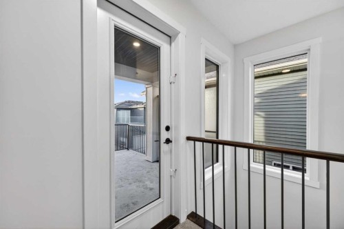 1051 Bayview Crescent, Airdrie, AB - Indoor Photo Showing Other Room