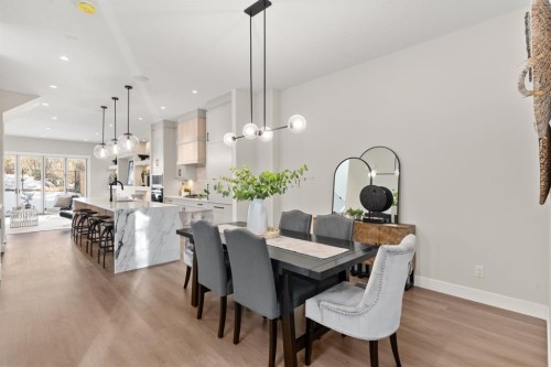 2528 7 Avenue Nw, Calgary, AB - Indoor Photo Showing Dining Room