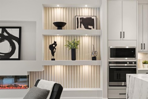 2528 7 Avenue Nw, Calgary, AB - 