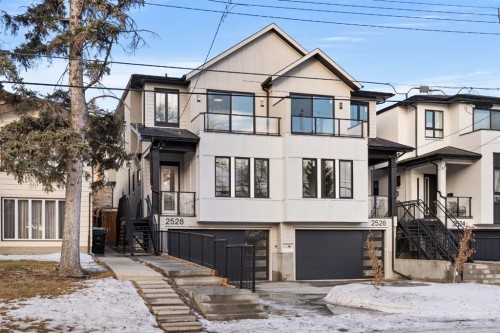 2528 7 Avenue Nw, Calgary, AB - Outdoor With Facade