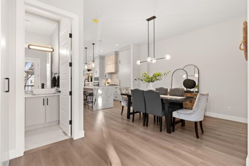 2528 7 Avenue Nw, Calgary, AB - Indoor Photo Showing Dining Room