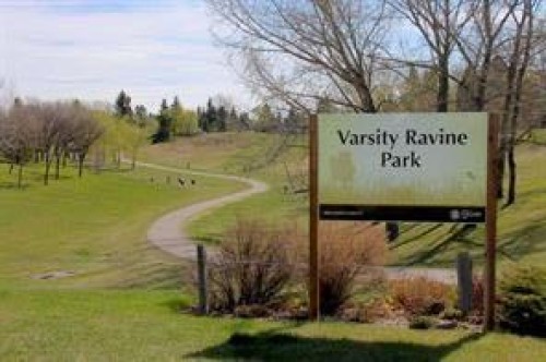 3-5315 53 Avenue Nw, Calgary, AB - Outdoor With View