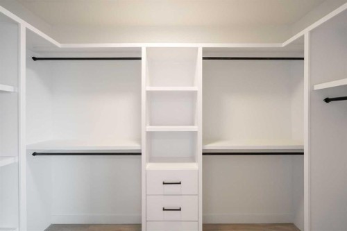 90 Baysprings Terrace Sw, Airdrie, AB - Indoor With Storage