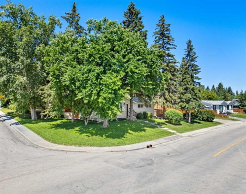 321 Haddon Road Sw, Calgary, AB - Outdoor