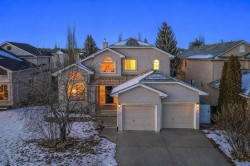 95 Sierra Madre Crescent SW Calgary, AB T3H 3M5