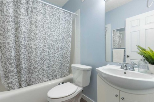 20 Willow Brook Crescent Nw, Airdrie, AB 