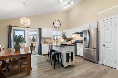 20 Willow Brook Crescent Nw, Airdrie, AB 