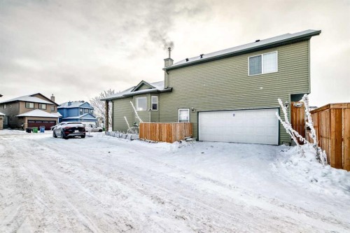 152 Saddlecreek Terrace Ne, Calgary, AB - Outdoor With Exterior