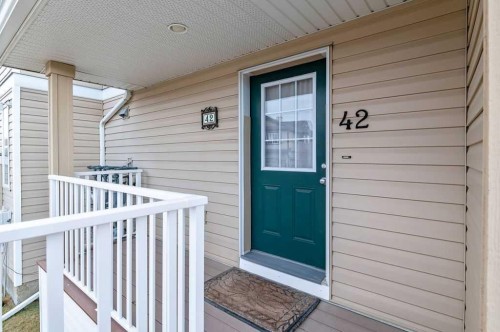 42 Royal Birch Mount Nw, Calgary, AB - Outdoor With Exterior