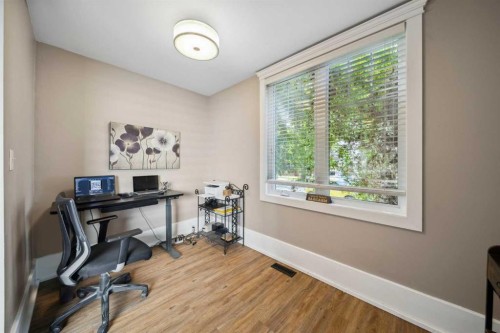 412 17 Avenue Nw, Calgary, AB - Indoor Photo Showing Office