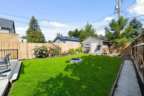 412 17 Avenue Nw, Calgary, AB - Outdoor