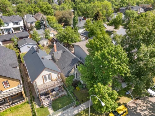 412 17 Avenue Nw, Calgary, AB - Outdoor