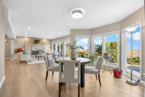 57 Edelweiss Point Nw, Calgary, AB - Indoor Photo Showing Dining Room