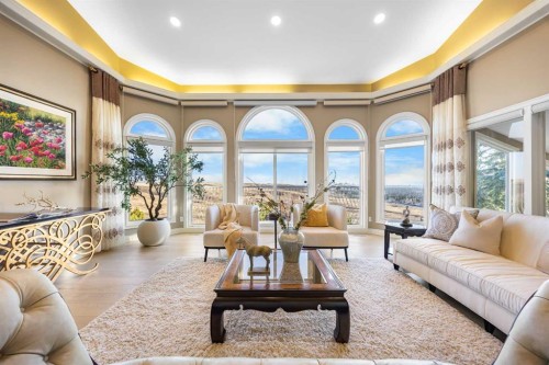 57 Edelweiss Point Nw, Calgary, AB - Indoor Photo Showing Living Room