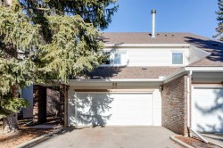 32-275 Woodridge Drive SW Calgary, AB T2W 4S4