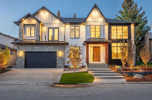 620 Varsity Estates Crescent Nw, Calgary, AB - Outdoor With Facade