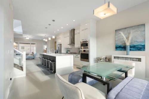 1810 43 Street Nw, Calgary, AB - Indoor