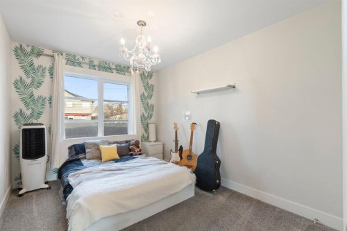 1810 43 Street Nw, Calgary, AB - Indoor Photo Showing Bedroom
