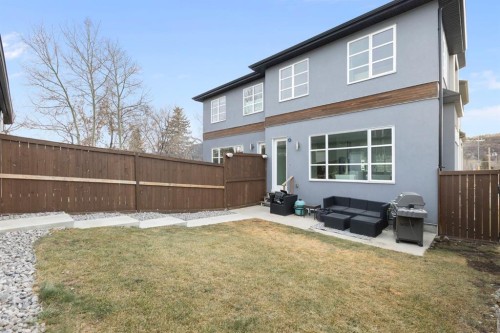 1810 43 Street Nw, Calgary, AB - Outdoor