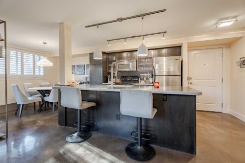 101-3704 15A Street Sw, Calgary, AB - Indoor