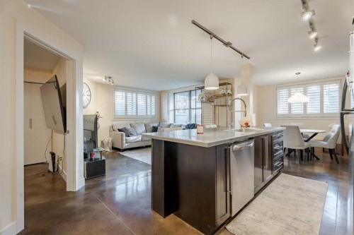 101-3704 15A Street Sw, Calgary, AB - Indoor