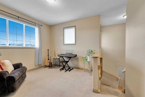 270 Everstone Drive Sw, Calgary, AB - Indoor