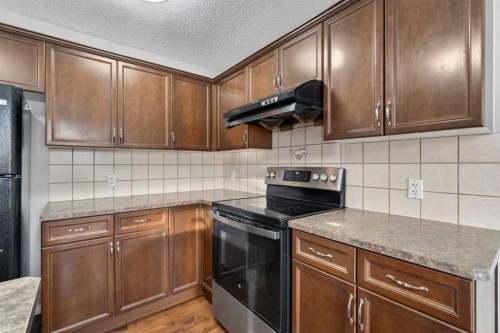 23 Taralake Lane Ne, Calgary, AB - Indoor Photo Showing Kitchen