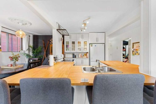 B-518 18 Avenue Sw, Calgary, AB - Indoor