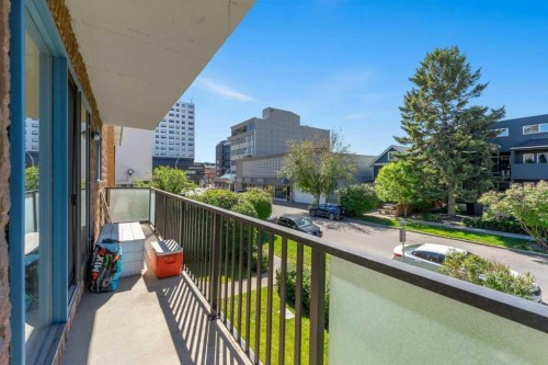 B-518 18 Avenue Sw, Calgary, AB - Outdoor With Balcony