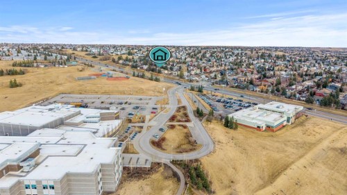 80 Hawkfield Crescent Nw, Calgary, AB - Indoor