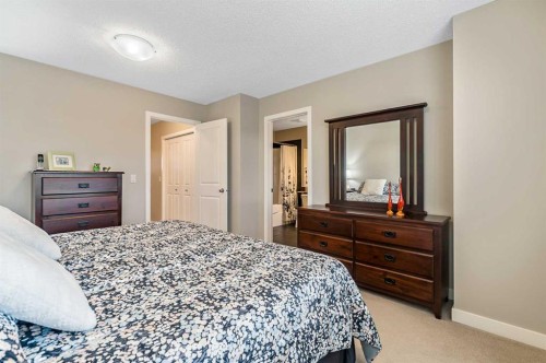 56-351 Monteith Drive Se, High River, AB - Indoor Photo Showing Bedroom
