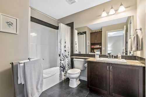 56-351 Monteith Drive Se, High River, AB - Indoor Photo Showing Bathroom