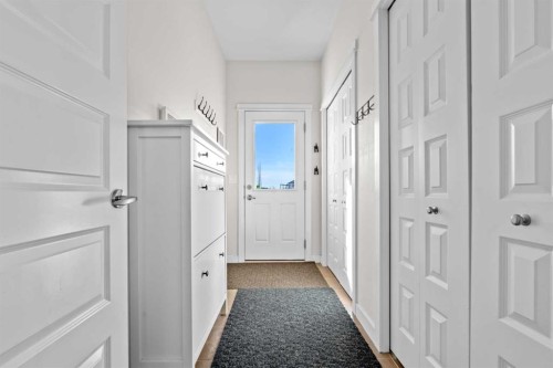 1112 Williamstown Boulevard Nw, Airdrie, AB - Indoor Photo Showing Other Room