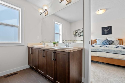 1112 Williamstown Boulevard Nw, Airdrie, AB - Indoor Photo Showing Bathroom