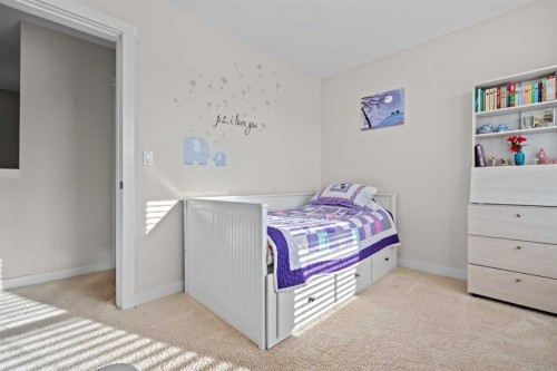 1112 Williamstown Boulevard Nw, Airdrie, AB - Indoor Photo Showing Bedroom
