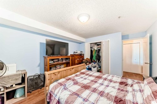 1317-6224 17 Avenue Se, Calgary, AB - Indoor Photo Showing Bedroom