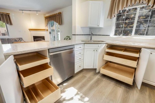 210-1415 17 Street Se, Calgary, AB 