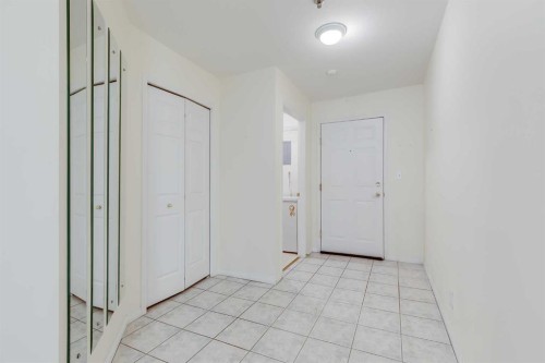 210-1415 17 Street Se, Calgary, AB 