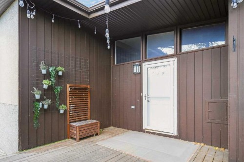 4936 40 Avenue Nw, Calgary, AB - Outdoor With Deck Patio Veranda With Exterior